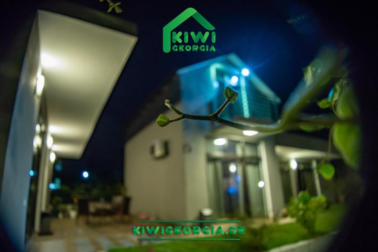 Villa Kiwi Georgia Kobuleti Exterior foto