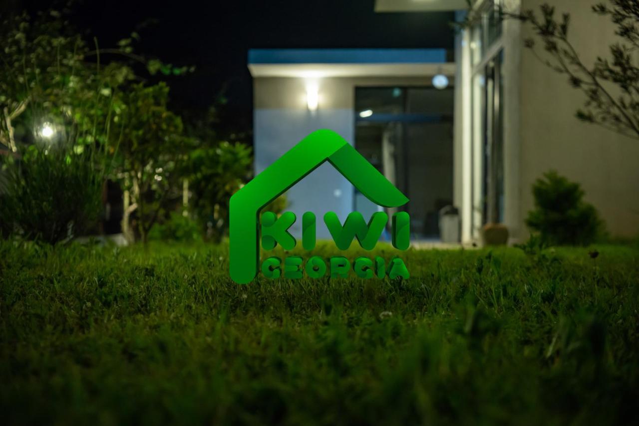 Villa Kiwi Georgia Kobuleti Exterior foto